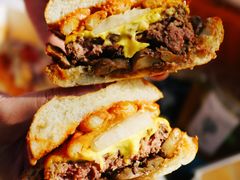 -LESCEDARS Brasserie Bistro香柏树