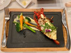 -龙虾酒吧扒房(宁波香格里拉店)