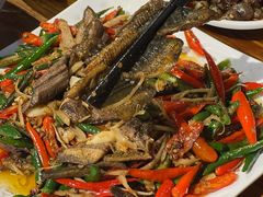 -李双猪·小龙虾·烧烤·羊肉煲(乐山店)