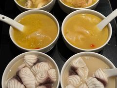 -鲜入唯煮·港式海鲜牛肉火锅(金宝街店)