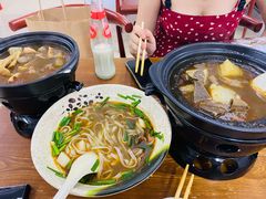 牛三星汤河粉-桥雪牛杂专门店(关边路店)