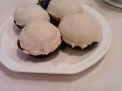 点心雪山红豆包-广东胜利宾馆西关粤中餐厅