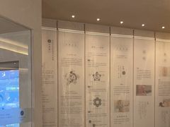 -灸春堂·艾灸·痛症·整脊连锁(之江银泰店)