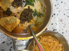 -雙冲柳州螺蛳粉&酸嘢&桂林米粉(簋街店)