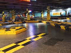 -极限PLAY运动娱乐新世界·团建派对表演休闲馆·室内高空游乐园
