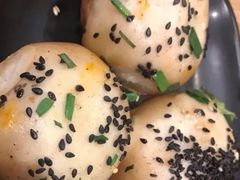 -小杨生煎(金山百联购物中心3楼店)