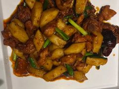 -隔壁老王·家常云南菜(花巷店)