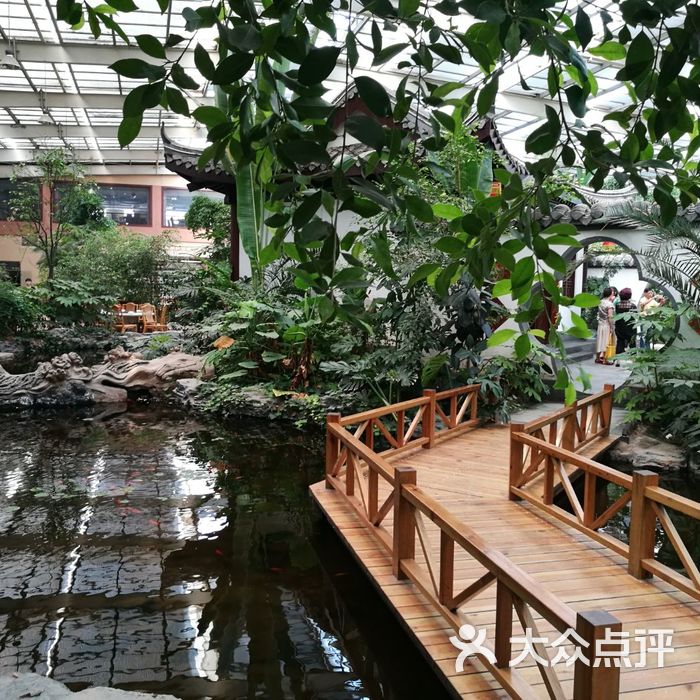 五登生态大酒店