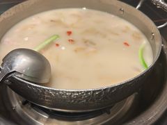 -老来福·非遗酸汤兔(凯旋路店)