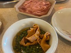 -九尺赵老四鲜鹅肠火锅