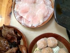 -黄潇洒老火锅(九眼桥宏济巷店)