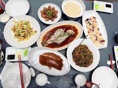 -凤凰园烤鸭店·唐山菜·传承花椒肉(老唐丰路店)