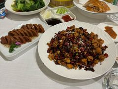 -悦色烤鸭店