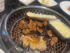 -木槿花韩式炭烤·熟成肉工坊(孙文东路店)