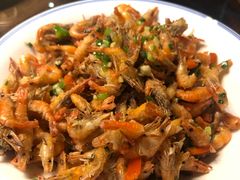 椒盐河虾-漳河青花椒鱼头火锅