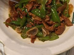 -绿草地·湘菜(酃湖师院店)