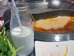 -生活如沸·顺德水牛奶火锅(大学路店)
