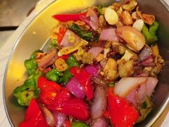-巴厘龙虾·榜首油焖大虾(音乐学院·沿江酒馆店)
