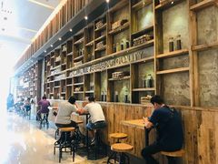 -星巴克臻选(湖滨道店)