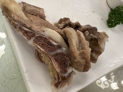 精品手扒肉-那达慕蒙古风味酒楼