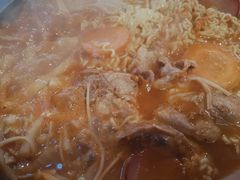 泡菜五花肉锅-炙韩料理·部队锅专门店