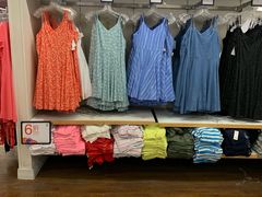 -GAP(王府井奥莱·香江小镇店)