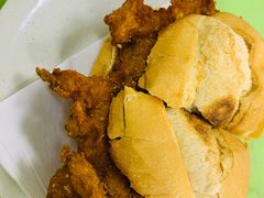 猪扒包-胜利茶餐室