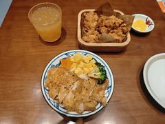 -8PINTS八品脱·日料·烧鸟·精酿小酒馆(莘庄店)