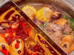 -牛YO寿喜烧·铁板烧和牛火锅自助(市府恒隆店)