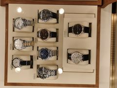 -亨吉利世界名表中心(砂之船奥莱店)