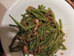 -荷花亭·湖北融合菜(中商广场店)