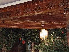 -八府香鸭·啫啫煲(华山路店)