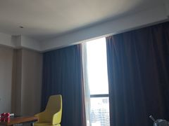 -武汉武昌站街道口华美达安可酒店