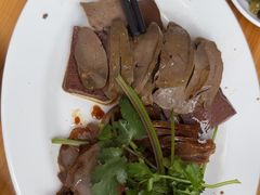-乌文新澄海卤鹅店