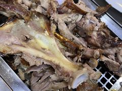 -清真·东拉黑炭火烤羊腿(世通·国际店)