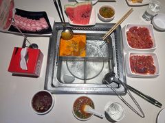 -海底捞火锅(威高广场店)