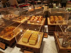 -咖啡苑自助餐厅·中国大饭店