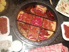 -井格重庆火锅(临平银泰城店)