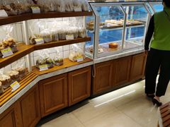 面包甜点陈列柜-老大昌(淮海中路店)