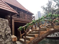 -裕龙汤泉