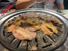 -明洞阿姨·韩式酱蟹烤肉·创意料理(三元桥店)