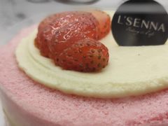 -罗森尼娜(德思勤店)
