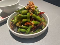 -龙巢盱眙龙虾·牛蛙·烧烤宵夜(八卦岭店)