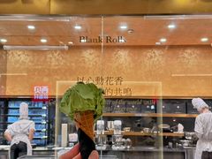 -白蘭BLANK(杭州湖滨银泰in77C区店)