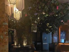 -八府香鸭·啫啫煲(华山路店)