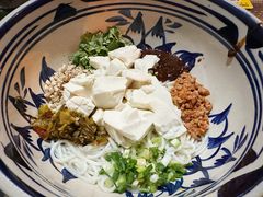 -蜗牛小馆醉乡民谣云南菜(惠新西里店)