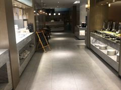 -杭州西湖湖滨银泰亚朵酒店