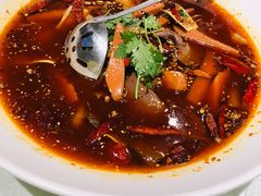 -花溪雨·森林餐厅(石基店)