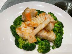 -景月阁空中食府(希尔顿酒店)