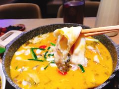 -山城外·非遗酸菜鱼(新都汇融店)